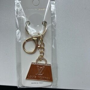 Fashion Jewelry Gold and Brown Key Holder